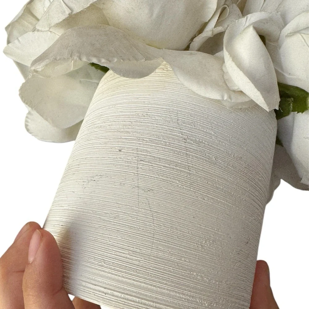 N/A •faux flowers